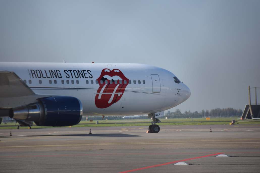 Rolling Stones' private jet with tongue logo
